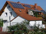 Foerderung : 18 Millionen für Photovoltaik-Anlagen in privaten Haushalten